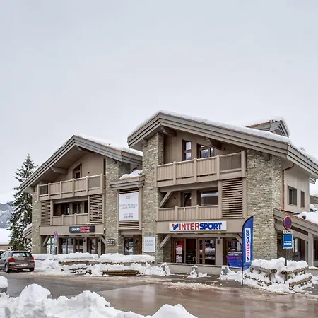 Apartament Luxueux T3 Contemporain A Village, Proche Pistes Et Commerces, Avec Balcon Et Parking - Fr-1-562-30